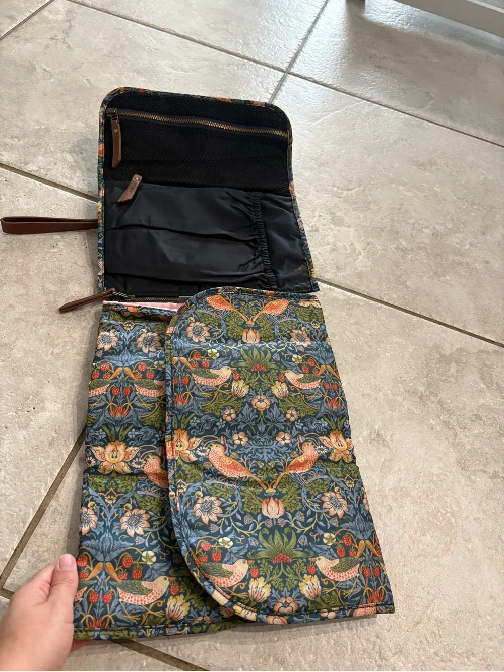 DockAtot Morris & Co Clutch Hanger Floral Strawberry Fields Changing Pad